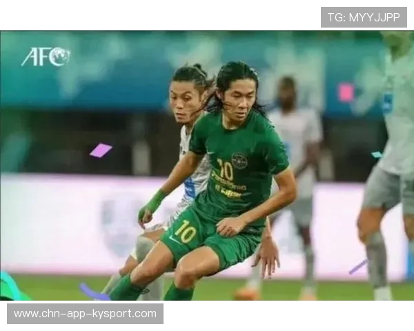 李提香身披辽宁铁人球衣报到,沈阳球队中场厚度显著提升 李提香身披辽宁铁人球衣报到,沈阳球队中场厚度显著提升